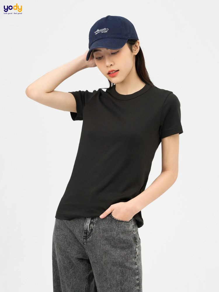 Ất Mão 1975 hợp màu trắng