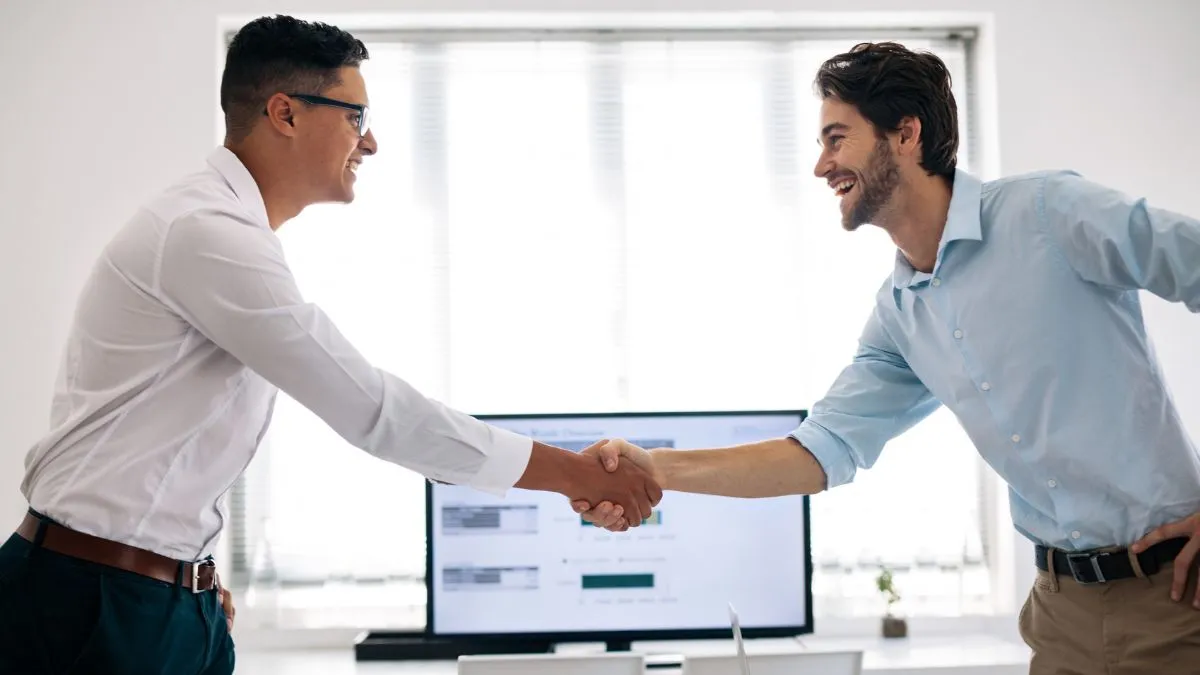 Mẫu email chúc tết khách hàng 2026 1