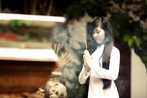 6 cam ky khi di le chua dau nam ma nhieu nguoi chua bao gio de y 1