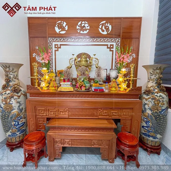 Mẫu thiết kế phòng thờ hiện đại và ấm cúng